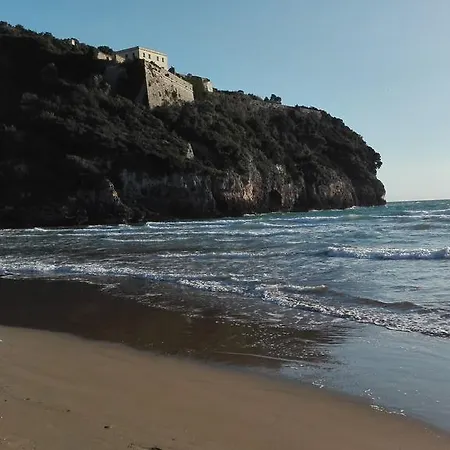 Caprino 3*